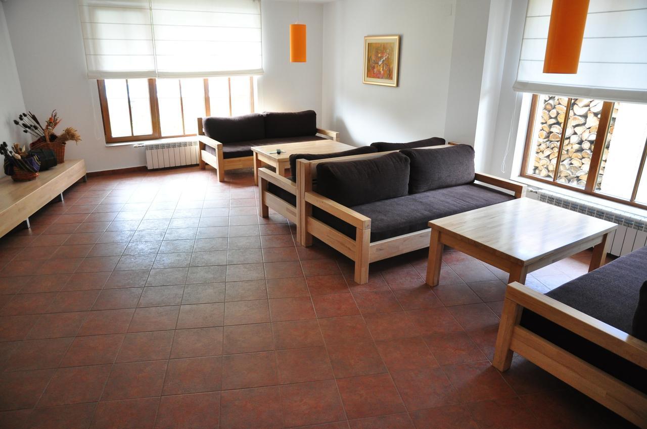 Hotel Black Stork Nisovo Exterior photo