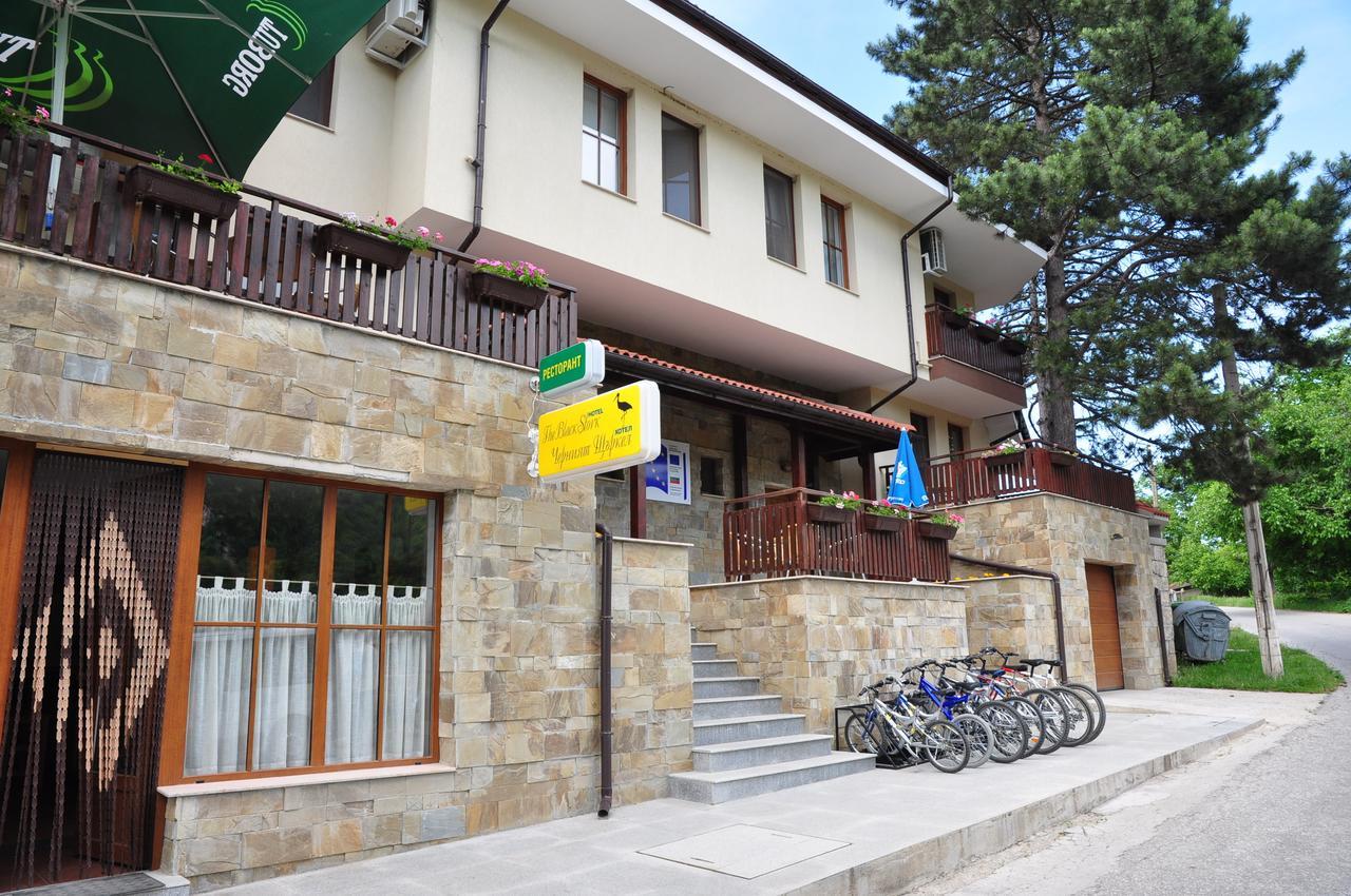 Hotel Black Stork Nisovo Exterior photo
